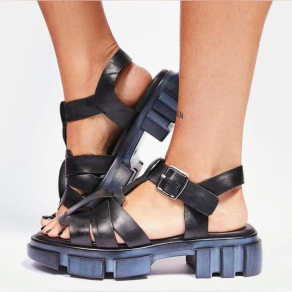 New Free People Brooks Chunky Fisherman Lug Platform Sandals size 38 US - Picture 1 of 10
